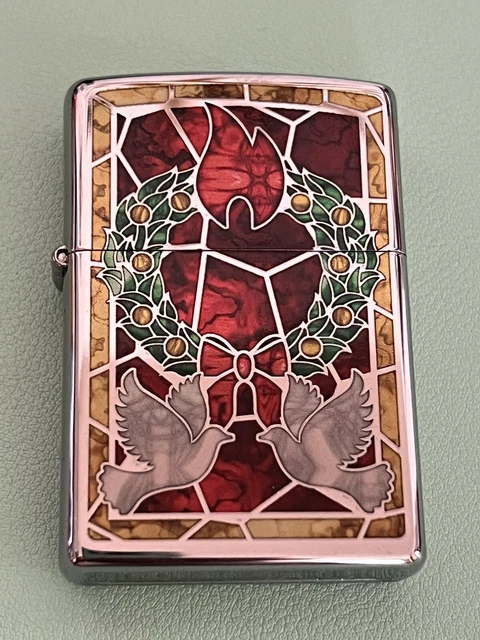 2014 Zippo Celebrate The Season Stained Glass Wreath Lighter & Box - Estate Item