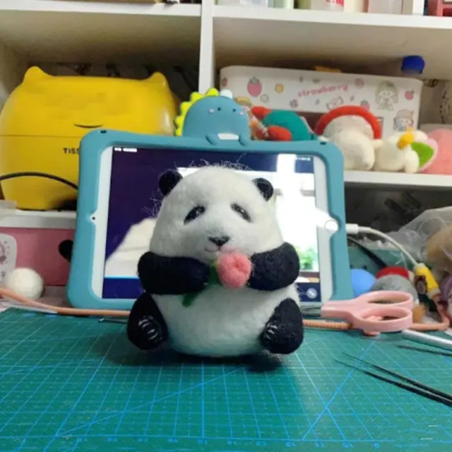 Panda Toy Animal Wool Felting WoolPanda Needle Felting Kit Handmade M8O4