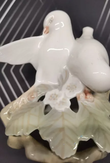 Porcelain figurine "Lovebirds". Denmark, Copenhagen, Royal Copenhagen #402 2