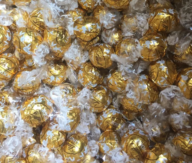 White Chocolate Lindt Balls 1Kg 80 Pieces