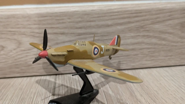 Maquette avion Hobby 2000 Hawker Hurricane Mk.IA chez (Réf.3002058138
