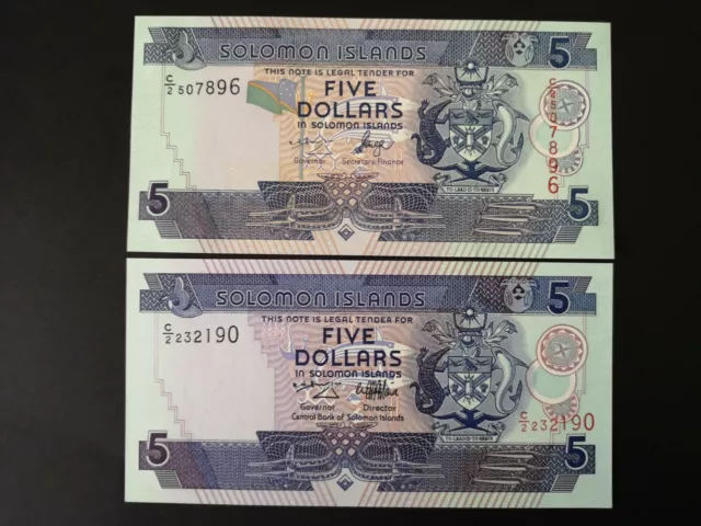 SOLOMON ISLANDS $5 Dollars 2002 & 2006 pair of 2 UNC Banknotes
