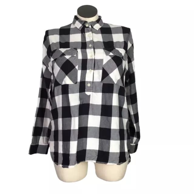 Old Navy Boyfriend Women L Flannel Tunic Top Relaxed Cotton Plaid LS Black White