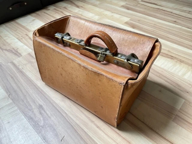TOP*** Antike Arzttasche Doktortasche Leder Arztkoffer Alt Original