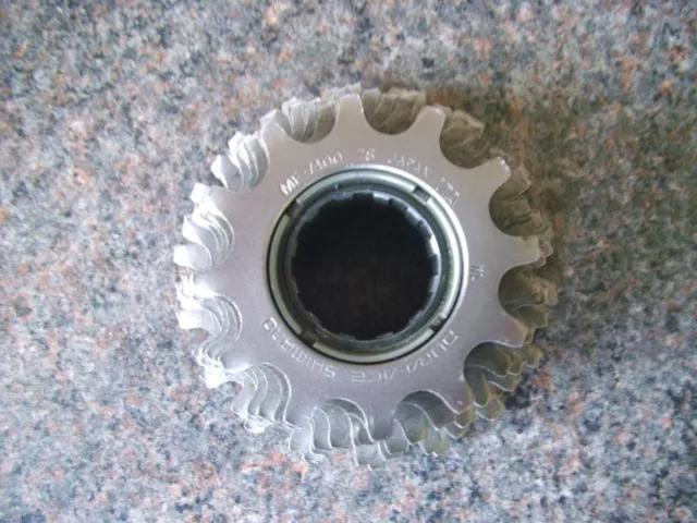 Shimano Dura Ace vintage screw on freewheel