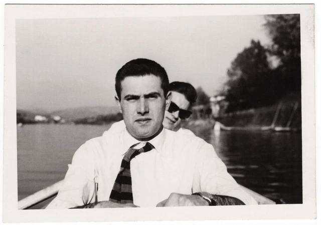 WEIRD FUNNY Vintage gay int photo handsome guy young man unusual angle +3940