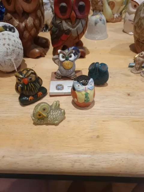 5 Cute little brightly coloured ceramic owl ornaments