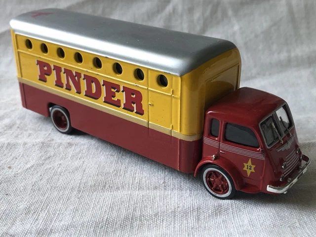 CIRQUE PINDER RENAULT FAINEANT R4220 Loges et orchestre (ref 30