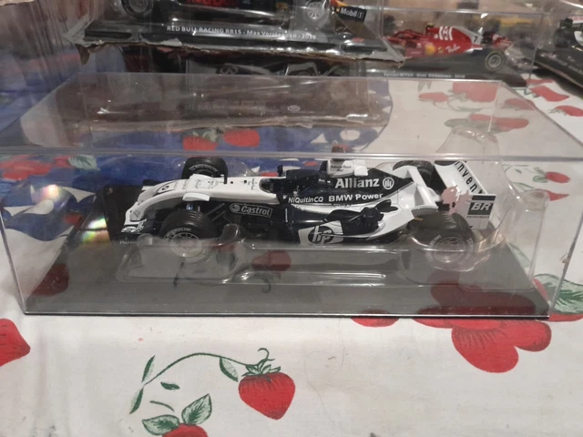 Miniature Altaya F1 1/24 - Williams FW26 N°57 Juan Pablo Montoya 2004 - NEUF