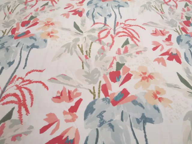 Romo/Villa Nova Fabrics Pattern Majorelle Color Hibiscus 1.5 Yd x 54 In Floral
