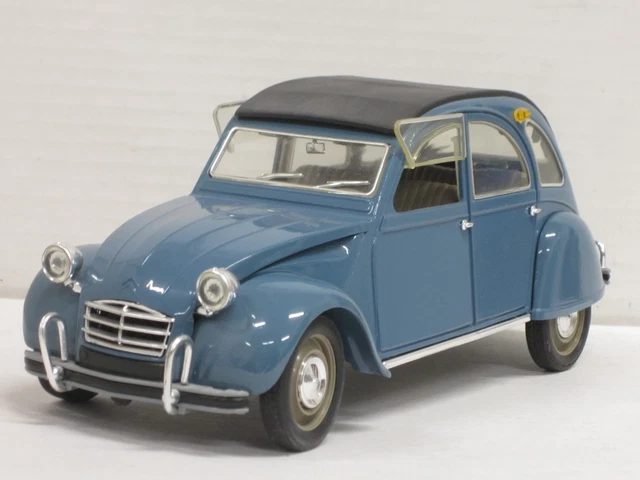 Citroen 2CV (1966) Metal Box Solido 1/18 - Menú, Autos de Calle