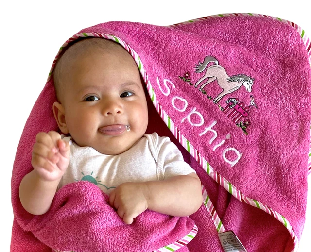 Serviette avec Capuche 100x100 CM, avec Motif Et Noms Brodé, Bébé Cadeau