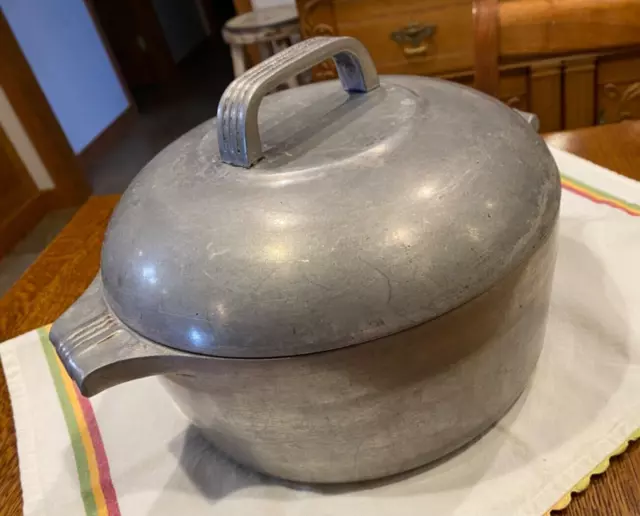 Vintage Wagner Ware Sydney Magnalite 4248-M Dutch Oven Roaster 5 Qt. With Lid