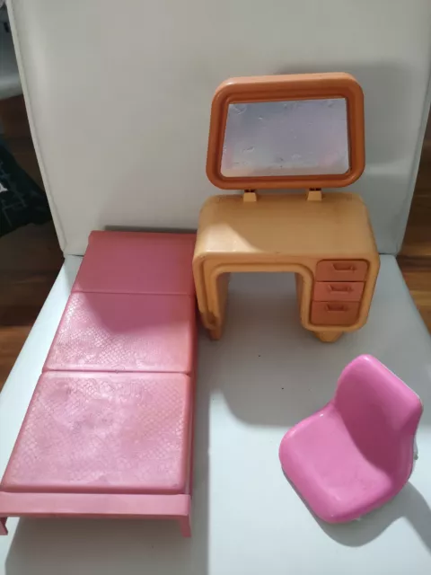 Lotto N'5 Camera Da Letto accessori casa barbie 1980