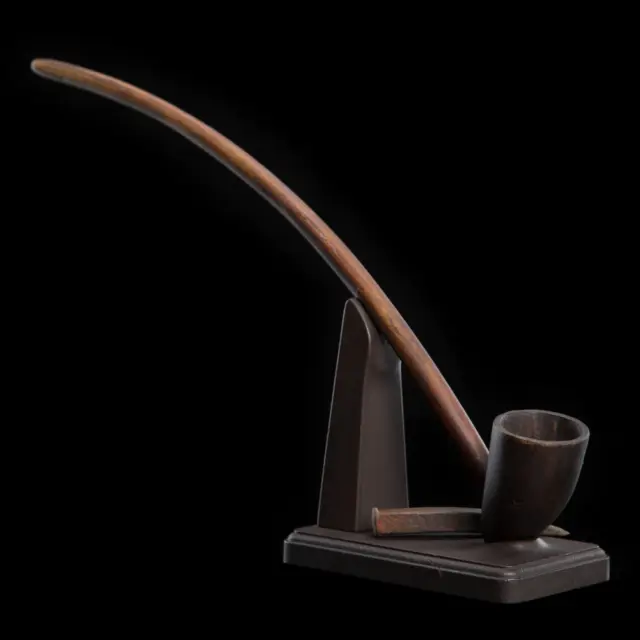 WETA Lord of the Rings Hobbit the Pipe of Gandalf 1:1 Scale Prop Replica NEW