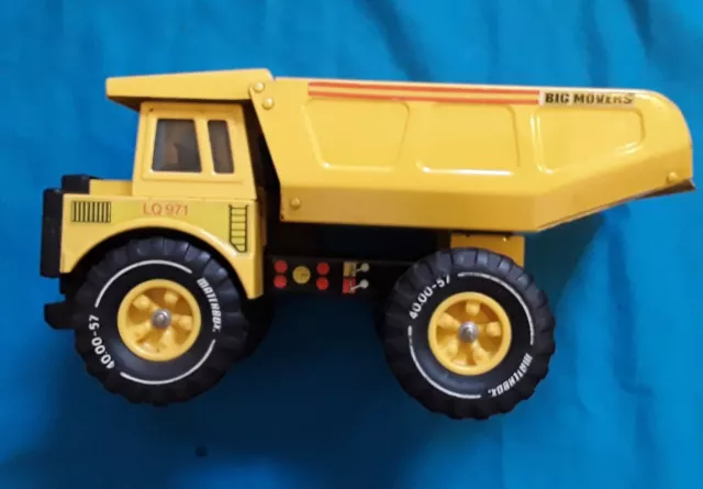 Matchbox Big Movers  Pressed Steel Tipper Truck Toy