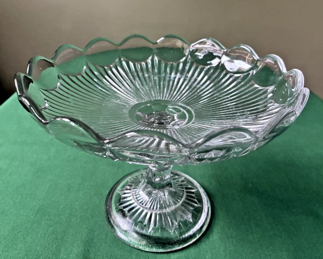 ANCIENNE BOULE DE NOEL PERE NOEL VERRE Eglomisé Mercerisé Ex URSS Collection D Imgx1200 5853