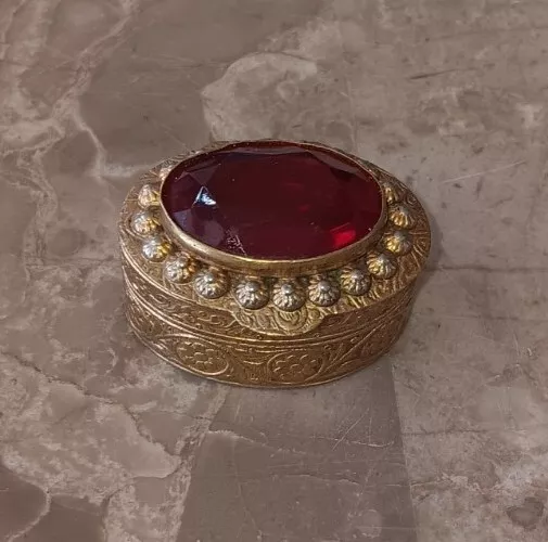 Beautiful Gold Pill Box Oval Very Ornate Design Red Rhinestone 1"x1.5"