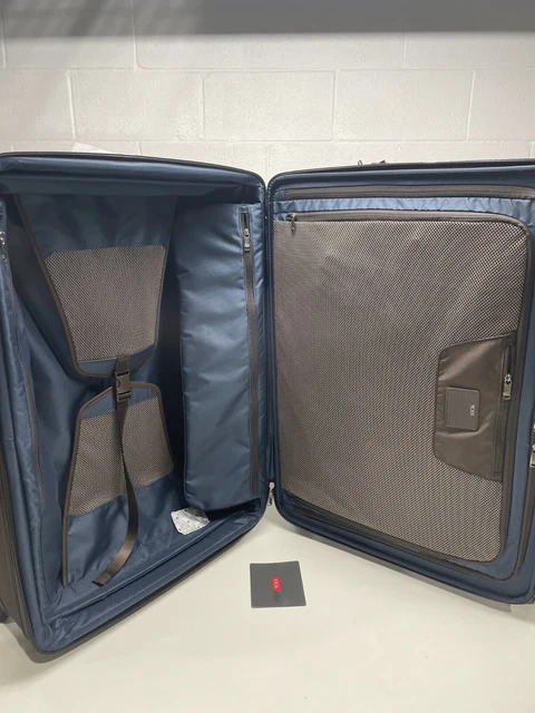 TUMI Alpha 3 Extended Trip Expandable 4 Wheeled Packing Case Suitcase 7