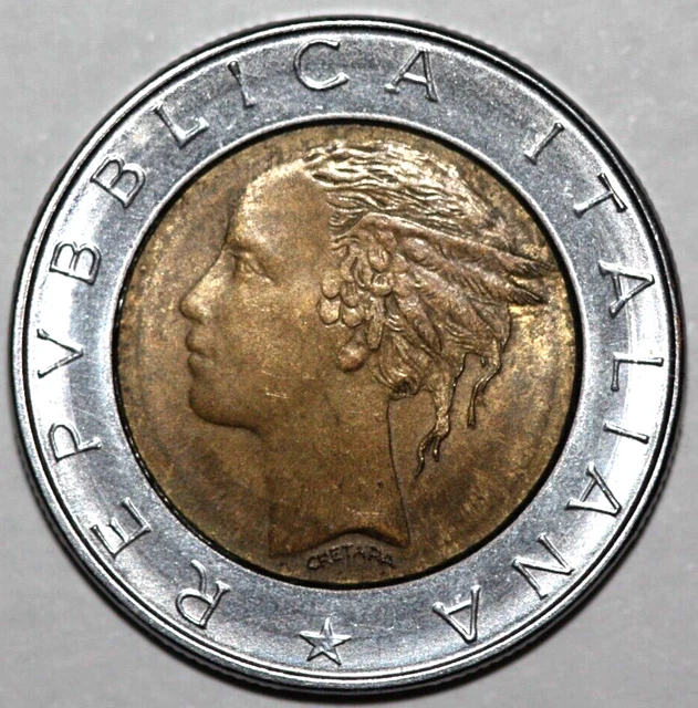 Italy   1982  500Lire   25.8mm