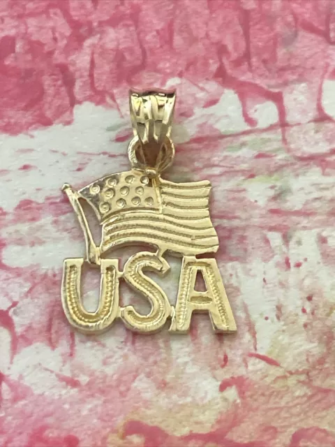 14K Yellow Gold “USA” and American Flag Charm or Pendant