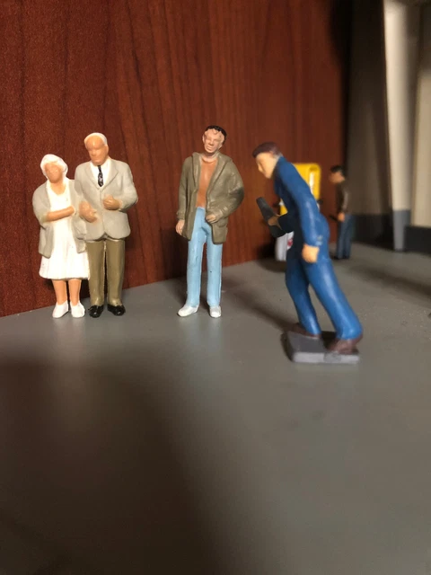 Décors au 1/43 pour nos voitures - Page 188 - 1/43ème - Modélisme et