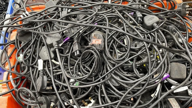 SALE ORIGINAL USED Laptop Power Cable Job Lot X200 Cheap Power Lead Uk ...