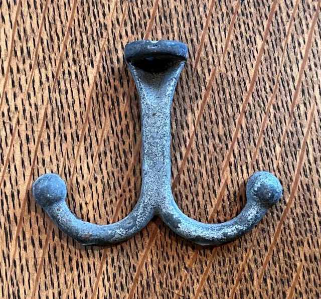 VTG Double Ball Tip Porch Ceiling Plant Chime Lantern Hook Barn Tack Rusty Gray