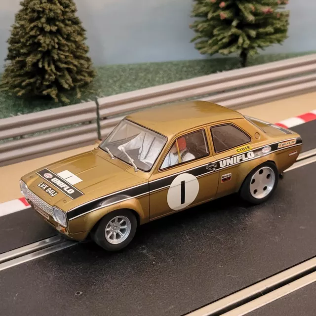 Scalextric 1:32 Digital Car - C2920 Ford Escort Mk 1 RS 1600 Roger Clark #1