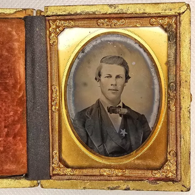 1/9th Plate Tintype Of Young Man With Star On Chest And Gold Colored Union Case