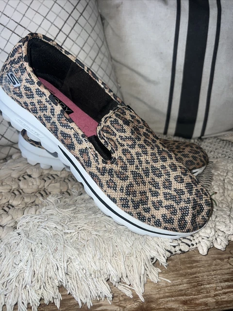 Skechers go walk clearance safari silver