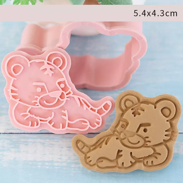 8Pcs/Set  Biscuit Mold Forest animal Shape Cookie Cutter Icing Fondant Cake T Sp