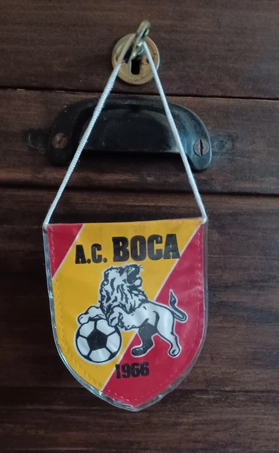 FC Bayern München v Boca Juniors 2001 Embroidered Pennant