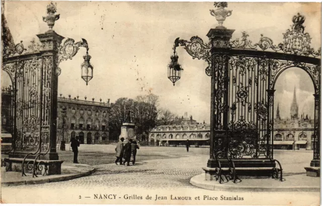CPA Nancy-Grilles de Jean Lamour et Place Stanislas (186933)