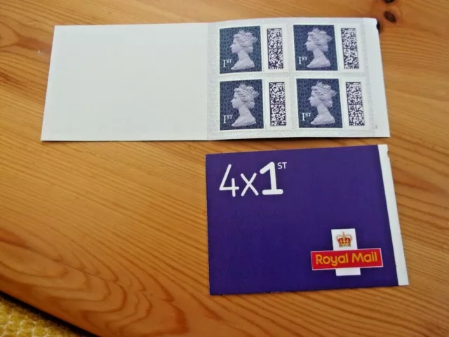 GB STAMP BOOKLET 4 x 1ST CLASS BARCODED STAMPS WITH CYLINDER W1 CODE ROYAL MAIL