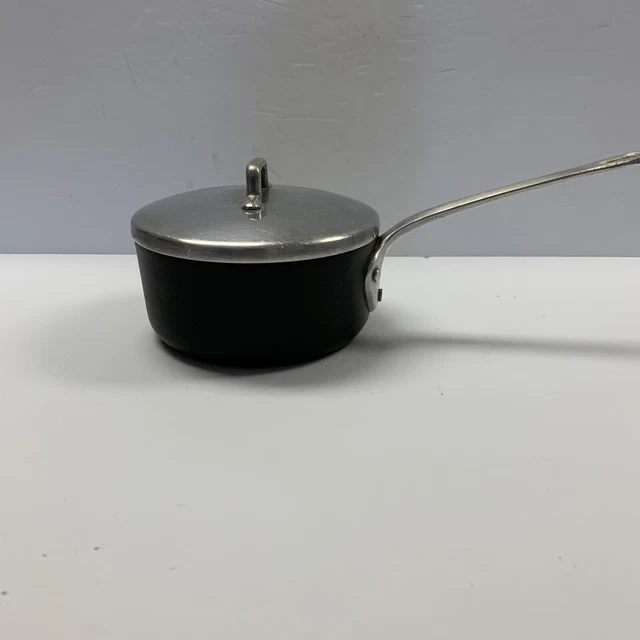 Magnalite Professional GHC 1 Qt Saucepan with Lid Vintage  USA Made VGC