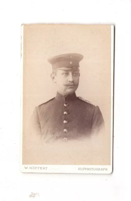 CDV Foto Soldat - Hamburg / Berlin / Leipzig / Köln +++ um 1890