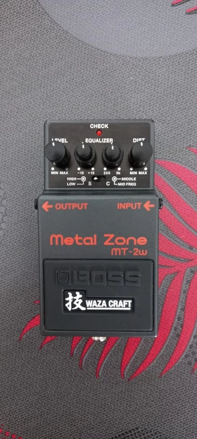 BOSS MT-2W Waza Craft Metal Zone - Pédale distorsion 2