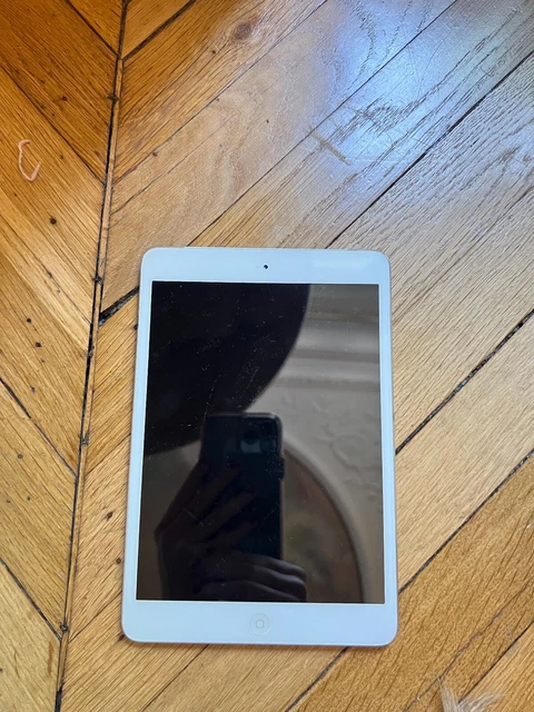 Apple Ipad Mini Model A1455 White