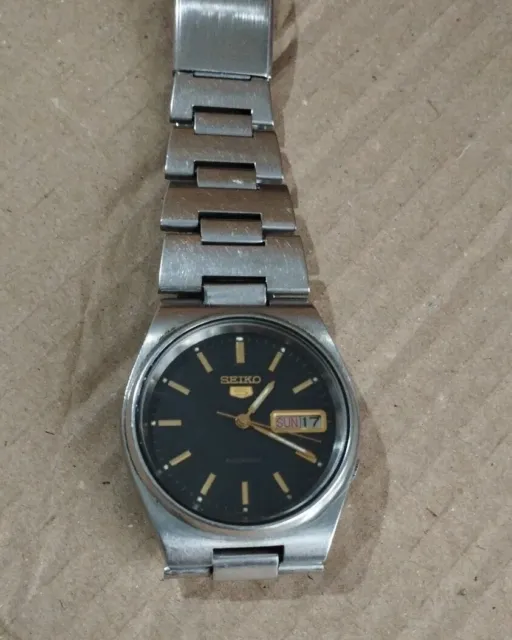 Vintage Seiko 7009 3130 Automatic Watch