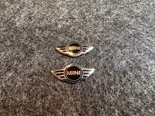 2x Mini Cooper Schlüssel Aufkleber Sticker Emblem Logo - 22 x 10 mm - Aluminium