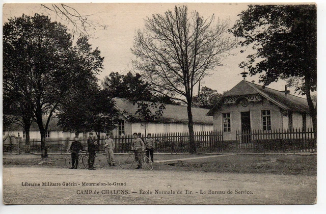 CHALONS SUR MARNE - Marne - CPA 51 - Vie Militaire Au camp - Bureau de Service