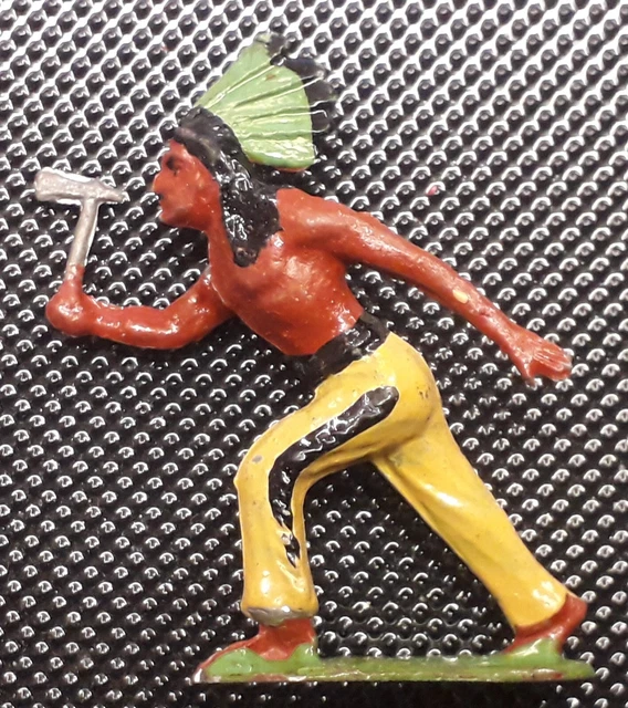 Figurines CS - SERIE LE FAR-WEST INDIEN AVEC TOMAHAWK - Taille 57 mm Plomb creux