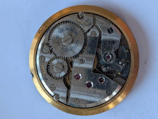 FHF 28 HAND WIND WATCH MOVEMENT SWISS MADE BALANCE OK FOR PARTS OR REPAIR