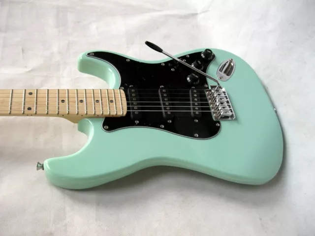 Guitare Électrique Comme Neuf Brillant - E Guitare Tremolo Pickup Avern Fingerboard Xxxx 3