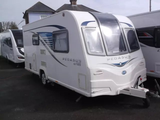 2014 Bailey Pegasus GT65 Genoa & motor mover and wheel lock.