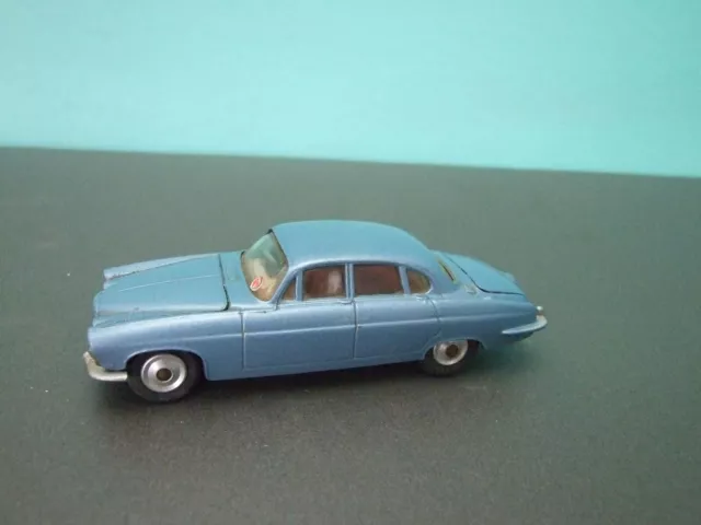 Corgi Toys Jaguar Mark  10  saloon No 238 1962-67