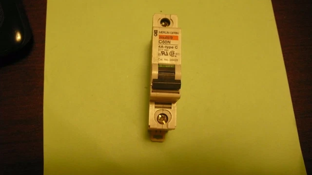 Merlin Gerin Multi9 C60N-4A Type C Circuit Breaker Single Pole Din Rail Mount Merlin Gerin Multi9 C60N-4A Type C Circuit Breaker Single Pole Din Rail Mount