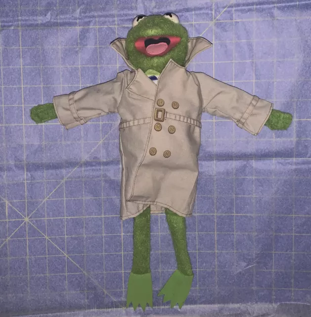 Vintage 1981 Fisher Price Dress Up Muppet Doll Kermit The Frog w/ Trench Coat