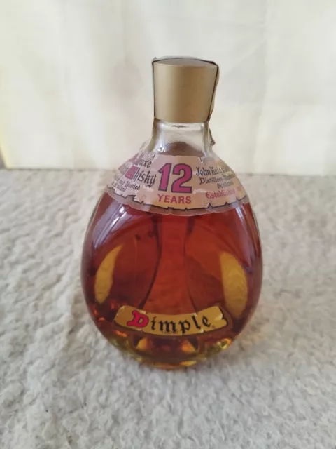 Dimple DeLuxe Scotch Whisky 12 Years